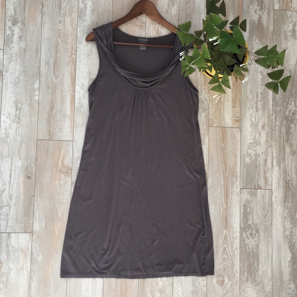 Ann Taylor Gray Sleeveless Dress M 👗